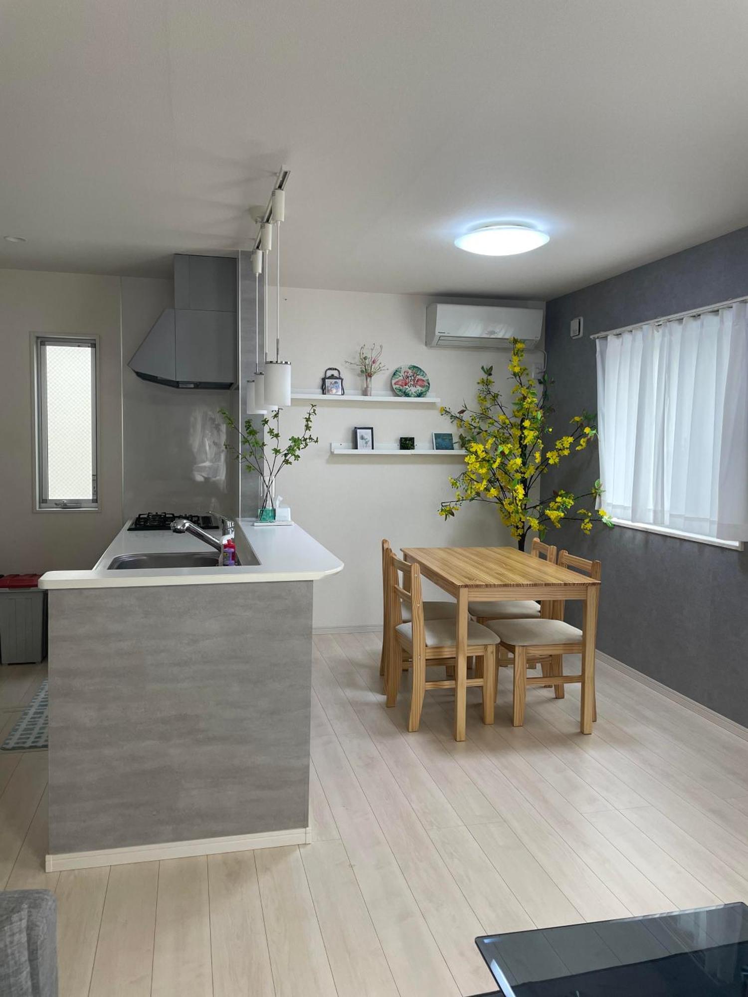 Apartment Clover House 大人数向け一軒家